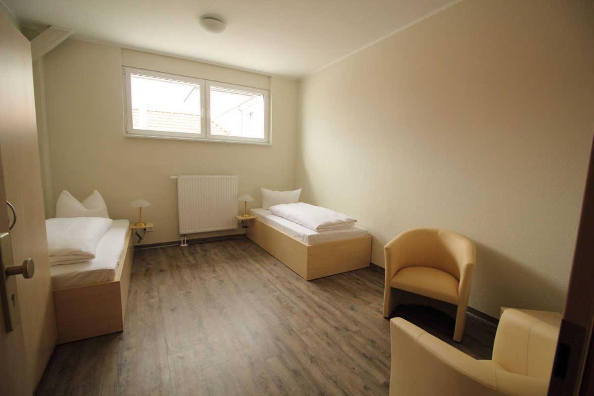 Kutterfisch Kajueten Direkt Im Stadthafen Apartamento Sassnitz Exterior foto